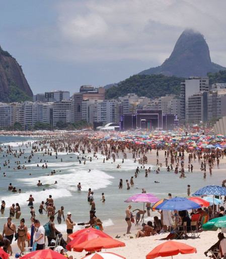 Resgates no mar do RJ passam de mil. Veja orientações de segurança