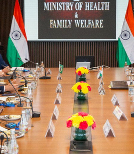 Brasil quer parceria com Índia para produção de remédios e vacinas