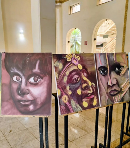 Obras de alunos da Escola de Arte evidenciam a formação técnica 