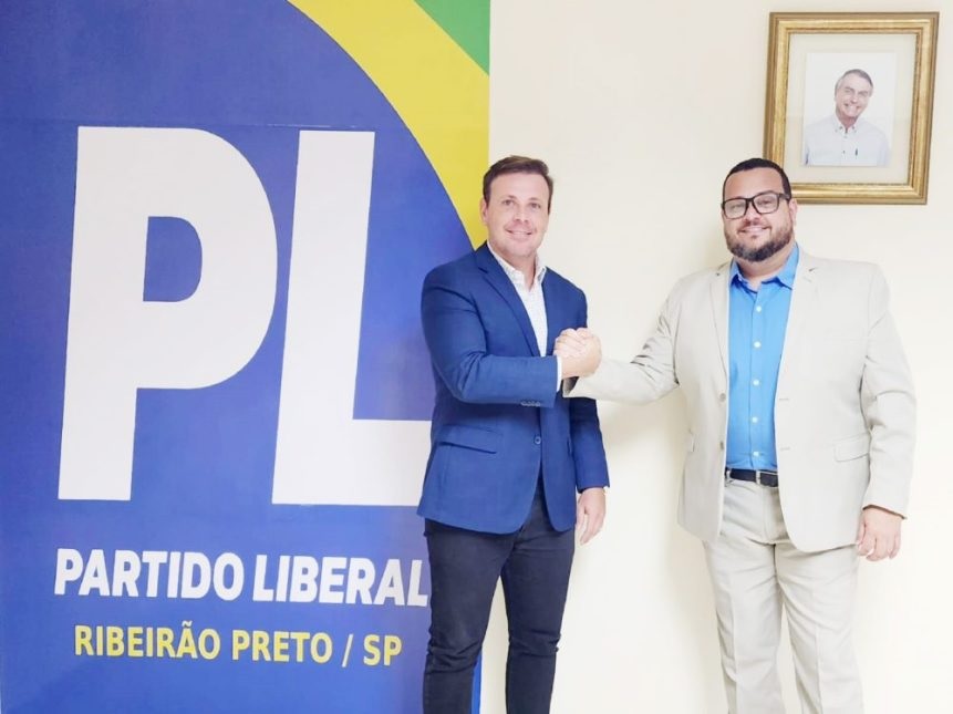 Isaac Antunes (à esq.) e Lincoln Fernandes, ambos do PL:  amizade abalada e denúncias na Câmara e no MP