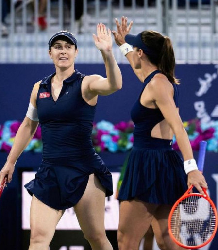 Luisa Stefani e Gabriela Dabrowski avançam às semis do WTA de Dubai
