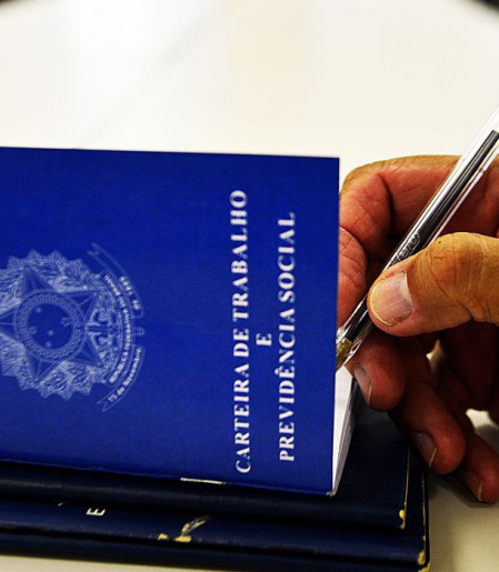 Dezenove estados e DF têm em 2025 o menor desemprego já registrado