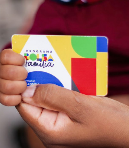 Caixa paga Bolsa Família a beneficiários com NIS de final 7