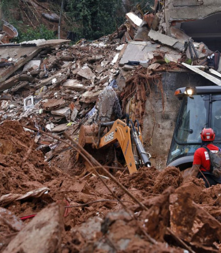 Número de mortos com as chuvas chega a 30 em Minas Gerais