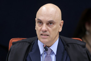 Alexandre de Moraes limita atuação de temporários ao ano de 2026