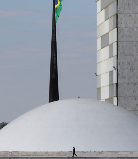 Estupro: Senado aprova vulnerabilidade absoluta para menor de 14 anos