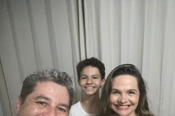 Leandro Marinho, Karina Scarpini Marinho, Benício Scarpini Marinho e Diogo Scarpini Marinho - Divulgação