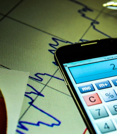 Contas públicas têm superávit de R$ 103,7 bilhões em janeiro