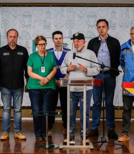 Financiamentos a desabrigados em Minas seguirão modelo do RS, diz Lula