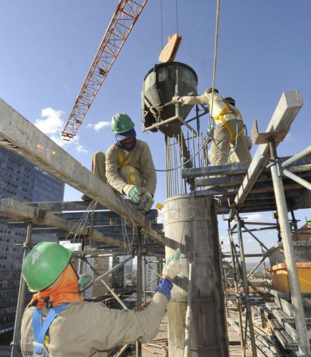 Estimativas do mercado para inflação e PIB ficam estáveis