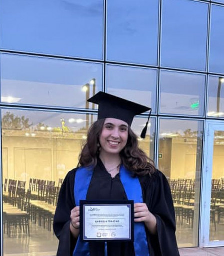 Brasileira vence concurso internacional de biologia quântica