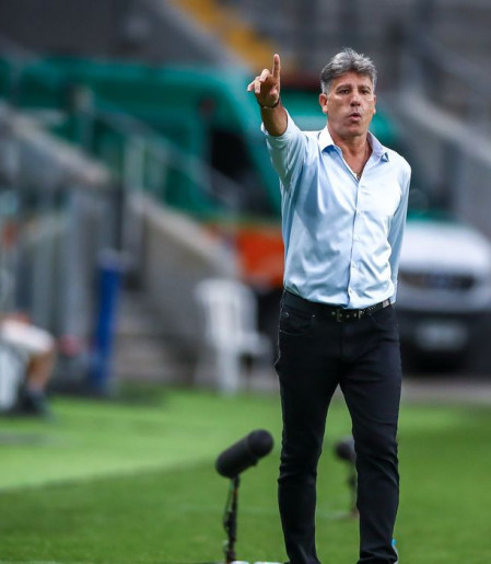 Vasco anuncia acerto com o técnico Renato Gaúcho