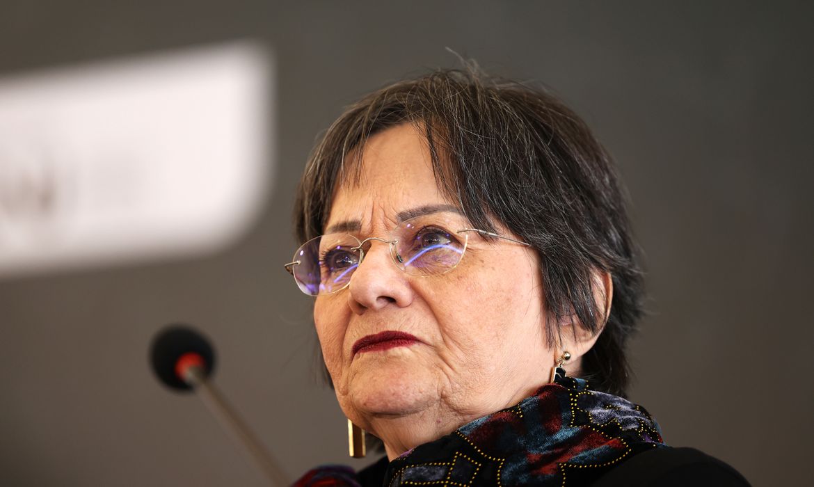 Maria da Penha pede rede direta de apoio para mulheres do interior