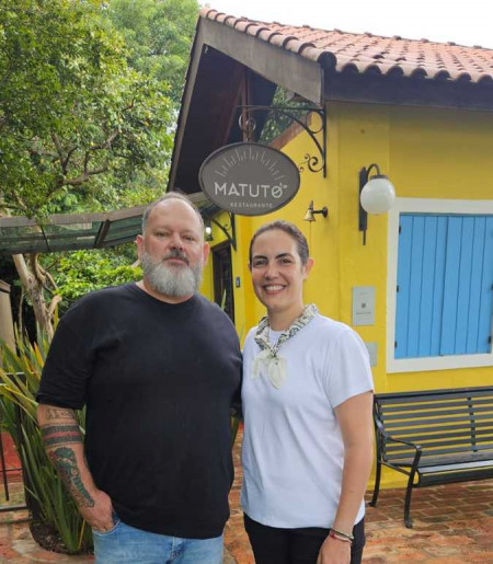 Chef Helvécio Maciel e  Chef Marina Marina Pereira Alvim