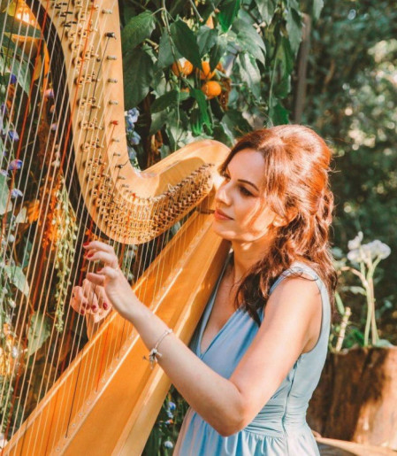 Harpista Suelem Sampaio