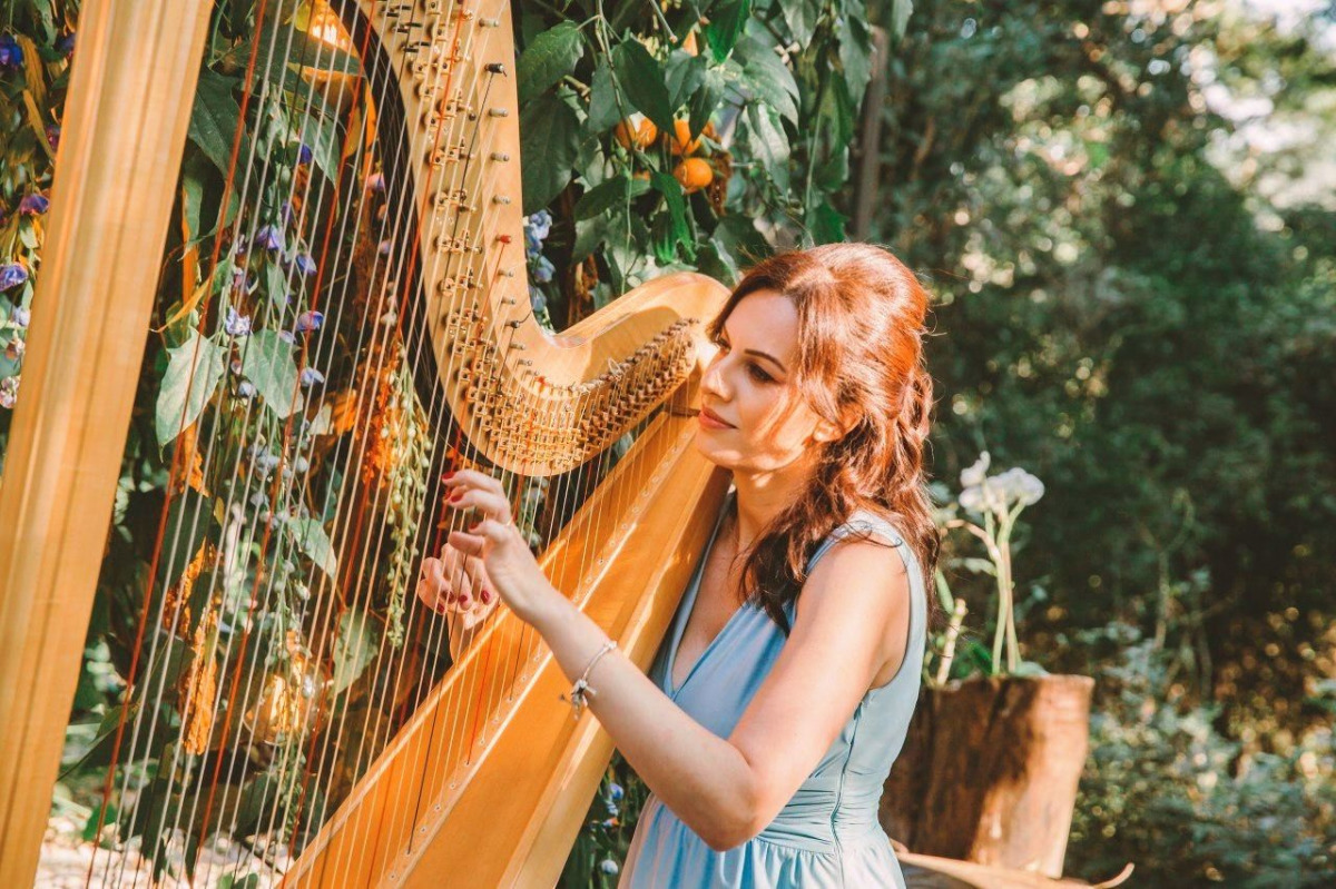 Harpista Suelem Sampaio