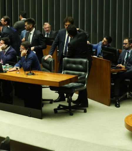 Câmara aprova em segundo turno PEC da Segurança Pública