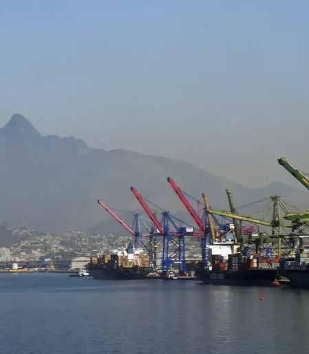 Balança comercial tem quarto melhor resultado para fevereiro