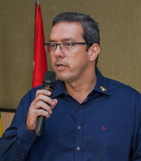 Após ser afastado pelo STF, prefeito de Macapá renuncia ao cargo