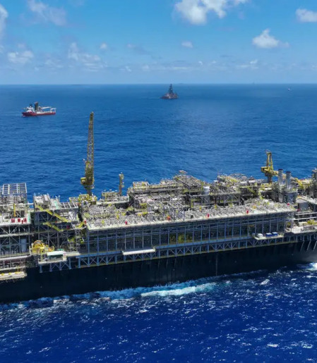 Conflito no Oriente pode elevar exportações de combustível do Brasil