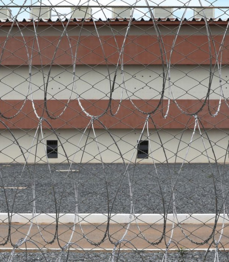 Vorcaro chega a Brasília em voo da PF e vai para presídio federal