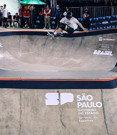 Kalani Konig é vice-campeão mundial de Skate Park