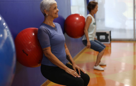 Exercícios físicos contribuem para envelhecimento saudável 