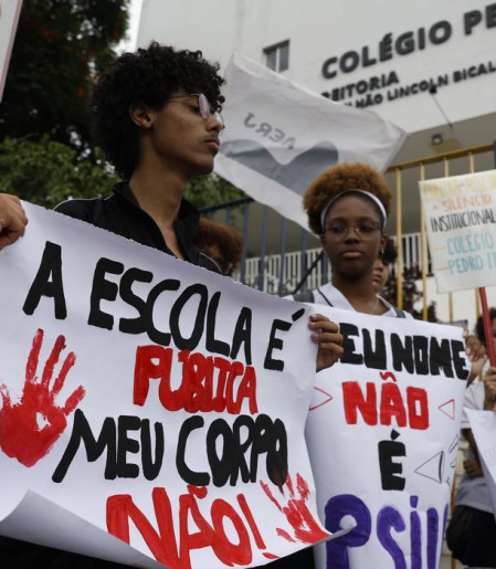 Alunos do Pedro II pedem aulas para enfrentar a violência de gênero