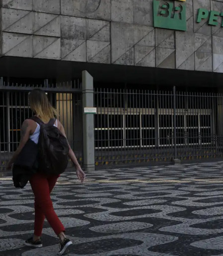 Petrobras diz que pode reduzir impacto da alta do petróleo no Brasil