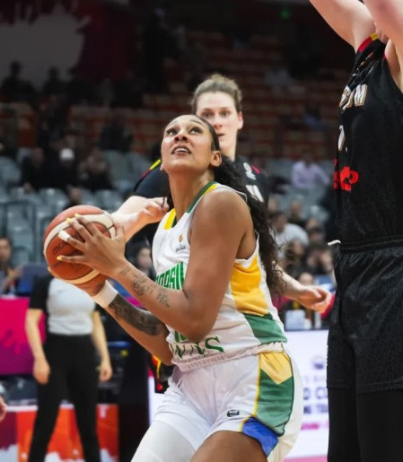 Brasil perde para Bélgica na estreia do Pré-Mundial de Basquete