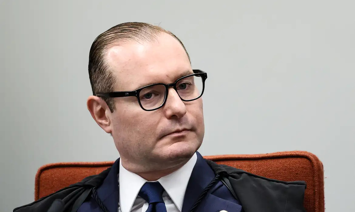 Brasília (DF), 11/09/2025 - O ministro Cristiano Zanin durante sessão na Primeira Turma do Supremo Tribunal Federal (STF), que realiza o quinto dia de julgamento dos réus do Núcleo 1 da trama golpista, formado pelo ex-presidente Jair Bolsonaro e mais sete aliados. Foto: Marcelo Camargo/Agência Brasil