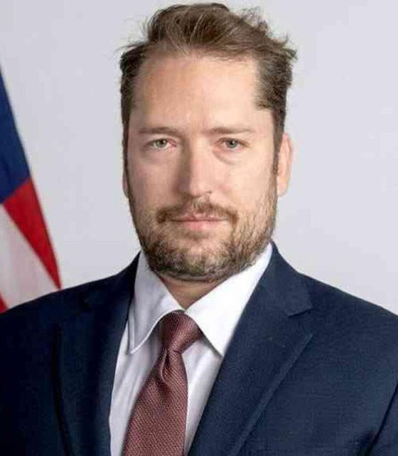 Itamaraty confirma revogação de visto de assessor de Trump