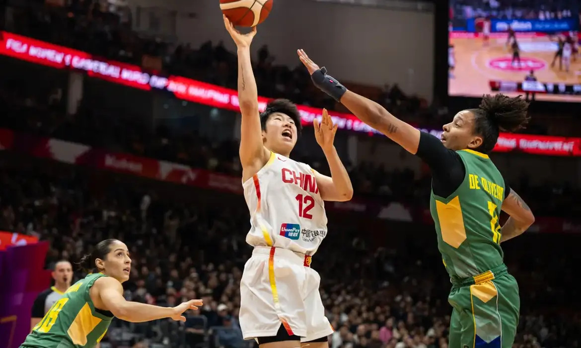 Basquete: Brasil fica fora do Mundial feminino após revés contra China