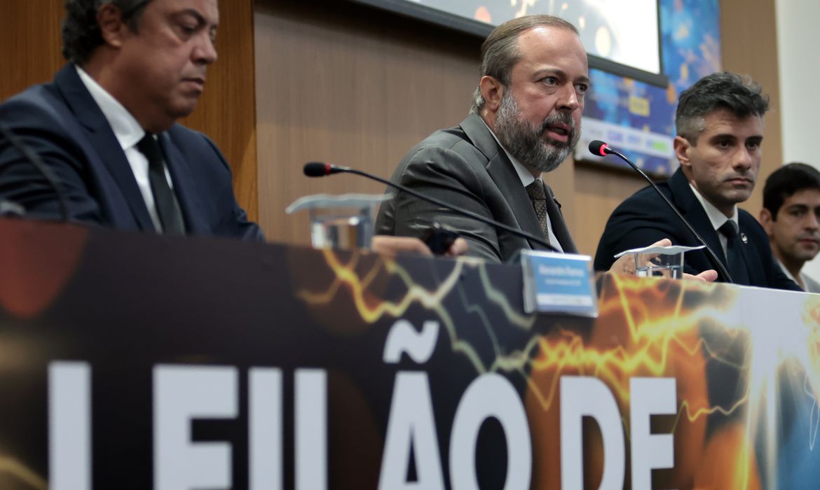 Leilão contrata 19 mil MW em leilão histórico para reserva energética