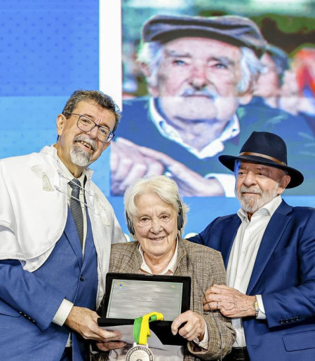 Lula destaca importância de terras raras do Brasil para América do Sul