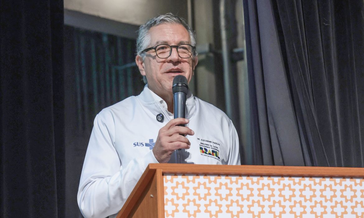 Brasil monitora impacto da guerra na distribuição de medicamentos