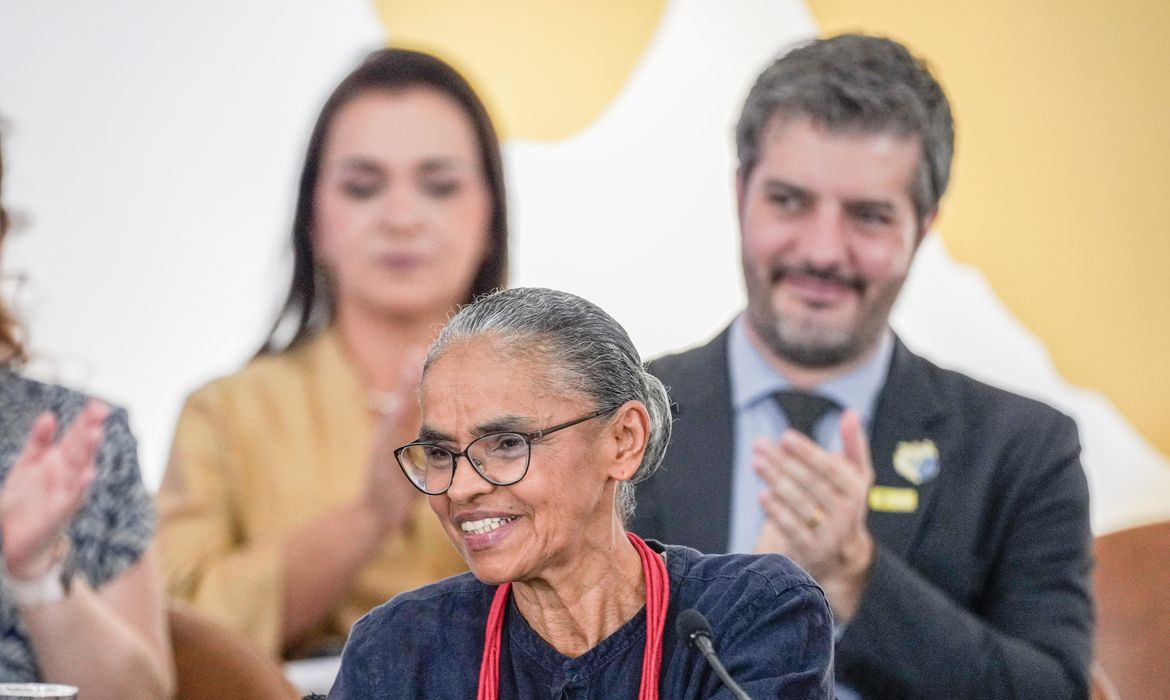 COP15: Marina Silva pede união de países além das fronteiras 