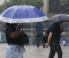 Semana começa com alerta laranja de chuvas intensas em 17 estados