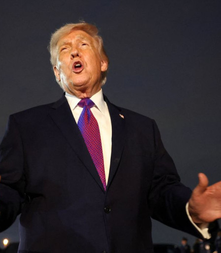 EUA suspendem ataques a usinas; Irã diz que Trump recuou após ameaças