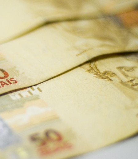 Com precatórios, previsão de déficit primário sobe para R$ 59,8 bi