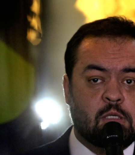 TSE retoma julgamento que pode levar à inelegibilidade de Castro