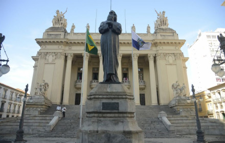 Novo presidente da Alerj será escolhido nesta quinta-feira