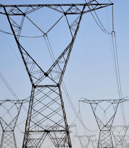 Aneel leiloa cinco lotes de linhas de transmissão de energia