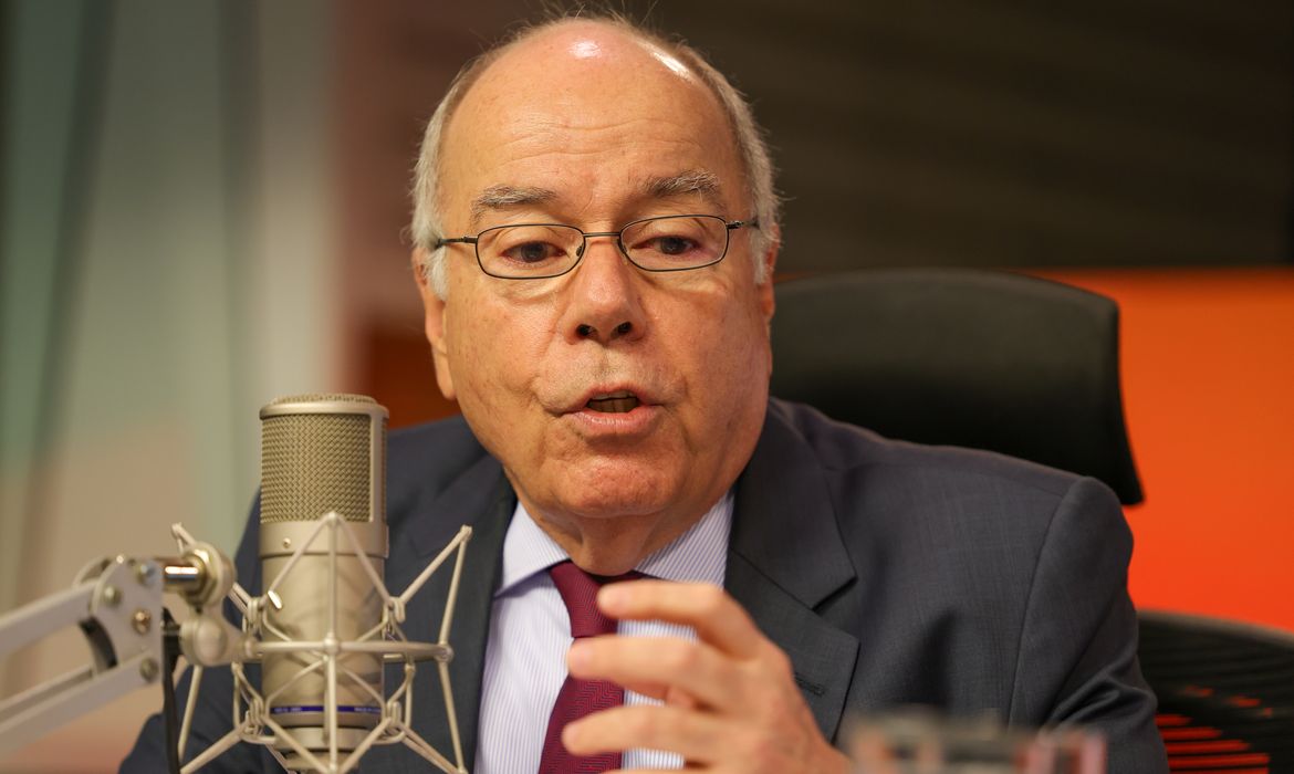 Mauro Vieira critica países que lucram com a destruição