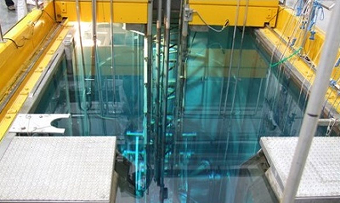 Superaquecimento de reator deve atrasar atividades de pesquisa