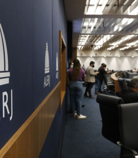 PL pede que governo tampão do RJ seja exercido por presidente da Alerj