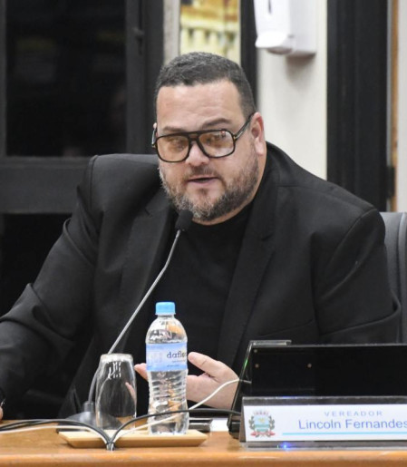 Defesa de Lincoln Fernandes pediu a suspensão do processo de cassação