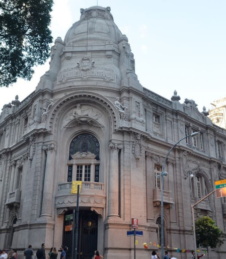 Documentos do antigo Dops são transferidos para arquivo público do RJ