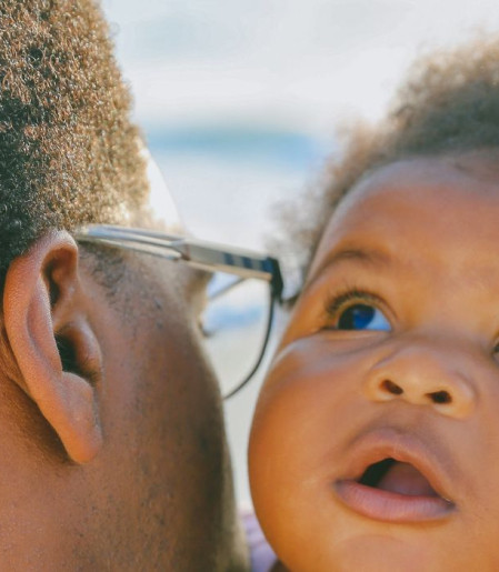 Saiba o que muda com a nova licença-paternidade no Brasil