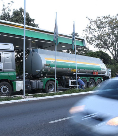 Mais de 80% dos estados aderem a subsídio a diesel importado